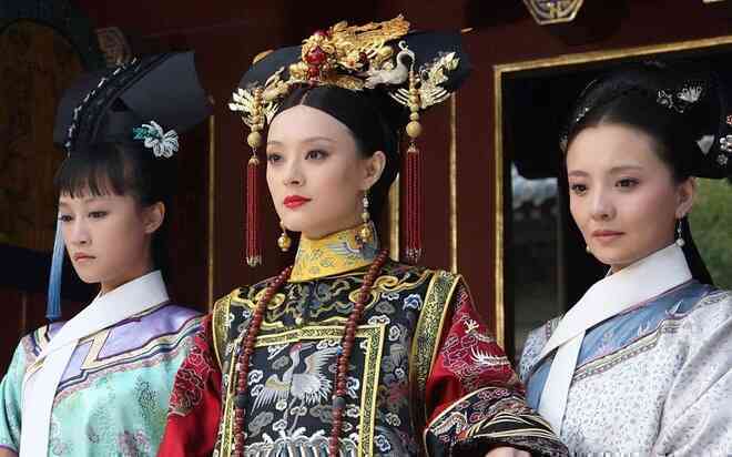 Thời xưa trong cung không có chợ, các phi tần tiêu tiền hàng tháng ở đâu? - Ảnh 4. Thời xưa trong cung không có chợ, các phi tần tiêu tiền hàng tháng ở đâu? - Ảnh 4.