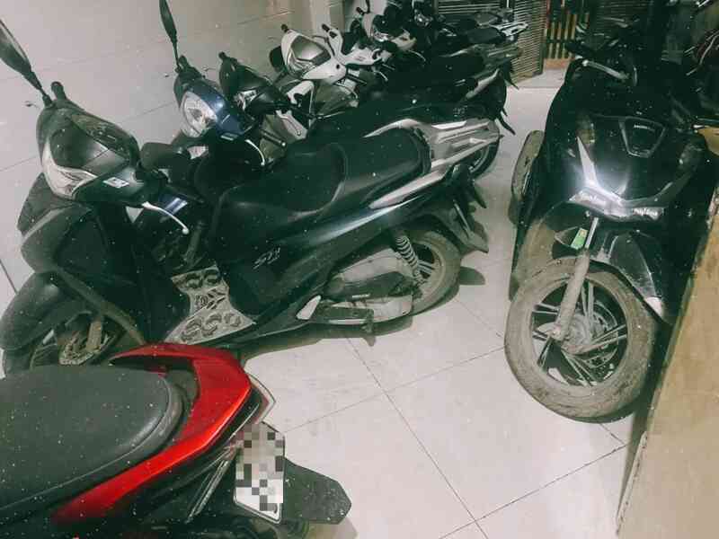 Chủ chung cư mini ở Hà Nội quyết liệt cấm xe điện