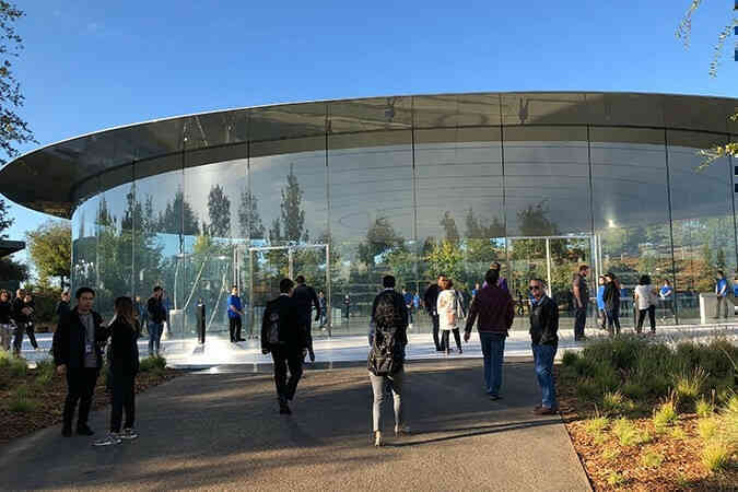 Quy tắc và bí mật của Apple: Cách tạo môi trường làm việc hiệu quả của BigTech