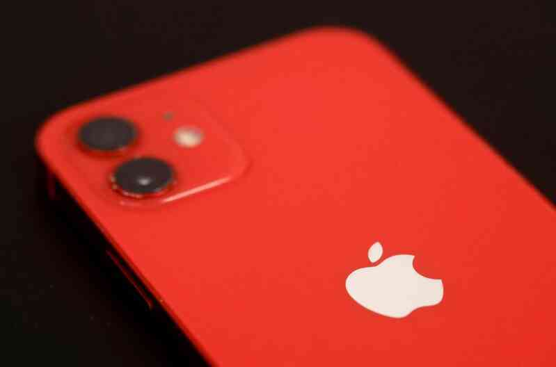 Apple sẽ cập nhật iPhone 12 để thoát lệnh cấm bán tại Pháp