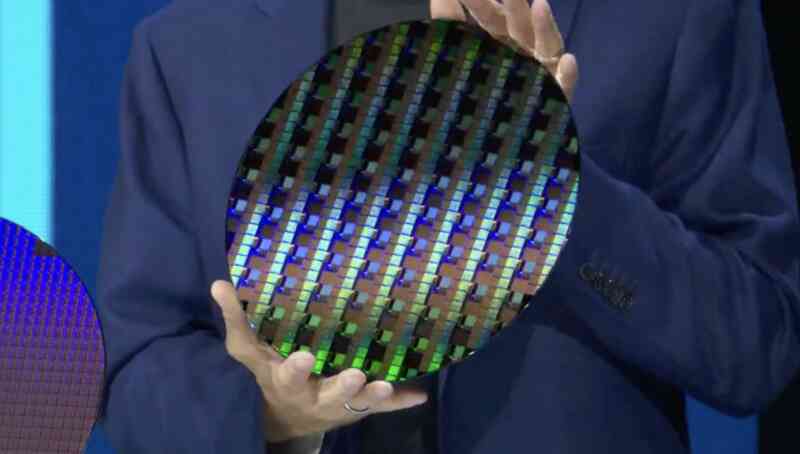 Tấm wafer Intel 18A sẽ được đưa vào phòng thí nghiệm từ năm 2024. .jpg Tấm wafer Intel 18A sẽ được đưa vào phòng thí nghiệm từ năm 2024. .jpg