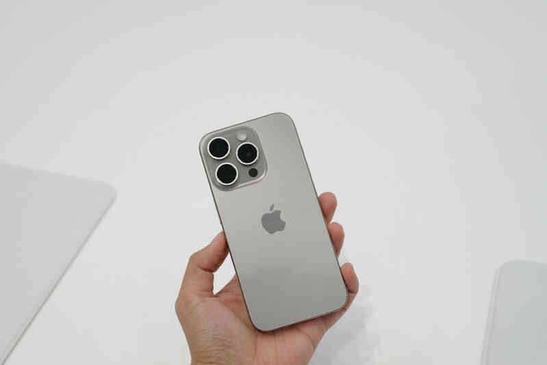 Người mua iPhone 15 đầu tiên trên thế giới