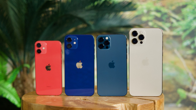 Nhìn lại tất cả thế hệ iPhone: Apple đã thay đổi qua từng năm như thế nào? - Ảnh 18. Nhìn lại tất cả thế hệ iPhone: Apple đã thay đổi qua từng năm như thế nào? - Ảnh 18.