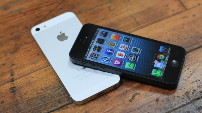 Nhìn lại tất cả thế hệ iPhone: Apple đã thay đổi qua từng năm như thế nào? - Ảnh 6. Nhìn lại tất cả thế hệ iPhone: Apple đã thay đổi qua từng năm như thế nào? - Ảnh 6.