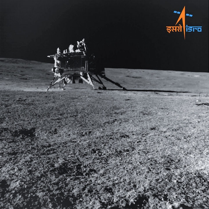 Tàu thám hiểm Mặt Trăng của Ấn Độ có thể sẽ không bao giờ khởi động lại - Ảnh 1.