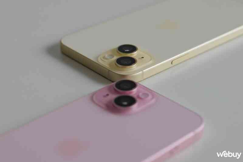 Mở hộp và trải nghiệm sớm iPhone 15 chính hãng: Màu nhẹ nhàng, phù hợp mọi giới tính - Ảnh 9. Mở hộp và trải nghiệm sớm iPhone 15 chính hãng: Màu nhẹ nhàng, phù hợp mọi giới tính - Ảnh 9.