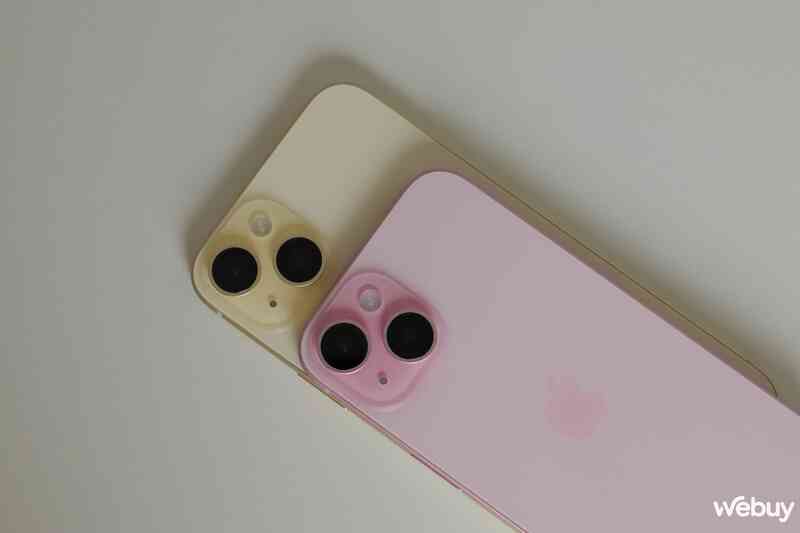 Mở hộp và trải nghiệm sớm iPhone 15 chính hãng: Màu nhẹ nhàng, phù hợp mọi giới tính - Ảnh 7. Mở hộp và trải nghiệm sớm iPhone 15 chính hãng: Màu nhẹ nhàng, phù hợp mọi giới tính - Ảnh 7.