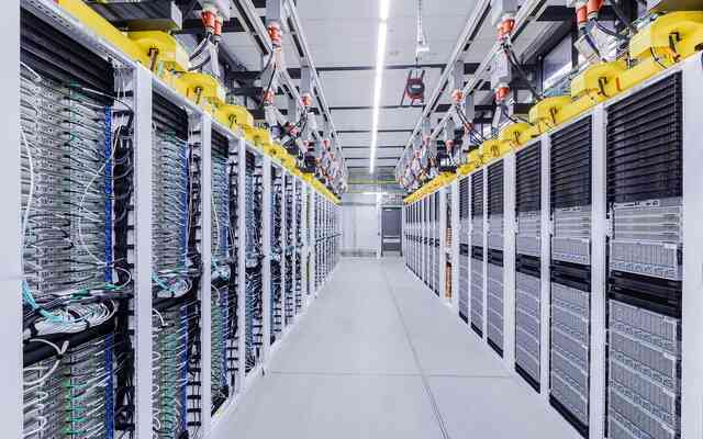 Microsoft muốn cung cấp năng lượng cho trung tâm dữ liệu đám mây và AI bằng năng lượng hạt nhân