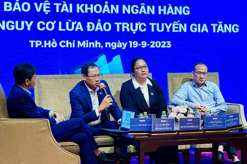 Sẽ đối khớp thông tin tài khoản dịch vụ ngân hàng trực tuyến và thuê bao di động