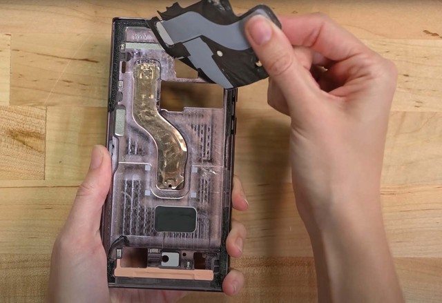 Thật không thể tin nổi, hiệu năng GPU của Samsung Galaxy S23 Ultra đánh bại cả iPhone 15 Pro Max - Ảnh 4. Thật không thể tin nổi, hiệu năng GPU của Samsung Galaxy S23 Ultra đánh bại cả iPhone 15 Pro Max - Ảnh 4.