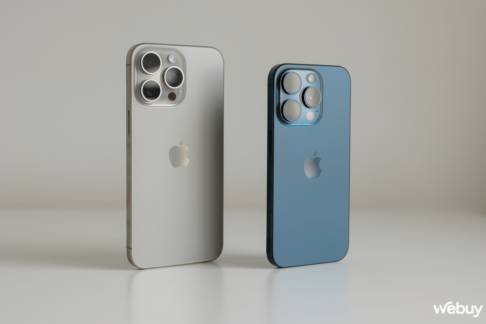 Cùng giao iPhone 15 trong ngày mở bán nhưng đây là điểm khác biệt của cửa hàng Apple Store trực tuyến - Ảnh 5. Cùng giao iPhone 15 trong ngày mở bán nhưng đây là điểm khác biệt của cửa hàng Apple Store trực tuyến - Ảnh 5.