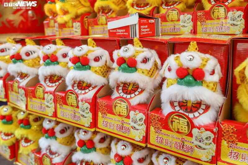 Khách ngày càng hoài niệm, đồ chơi Trung thu 'vang bóng một thời' lên ngôi - Ảnh 21. Khách ngày càng hoài niệm, đồ chơi Trung thu 'vang bóng một thời' lên ngôi - Ảnh 21.