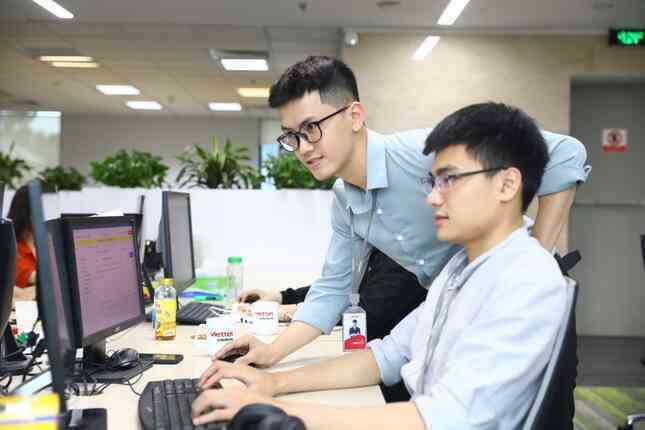 Điểm yêu thích chung của những GenZ tìm ‘bến đỗ’ tại Viettel Solutions - Ảnh 2. Điểm yêu thích chung của những GenZ tìm ‘bến đỗ’ tại Viettel Solutions - Ảnh 2.