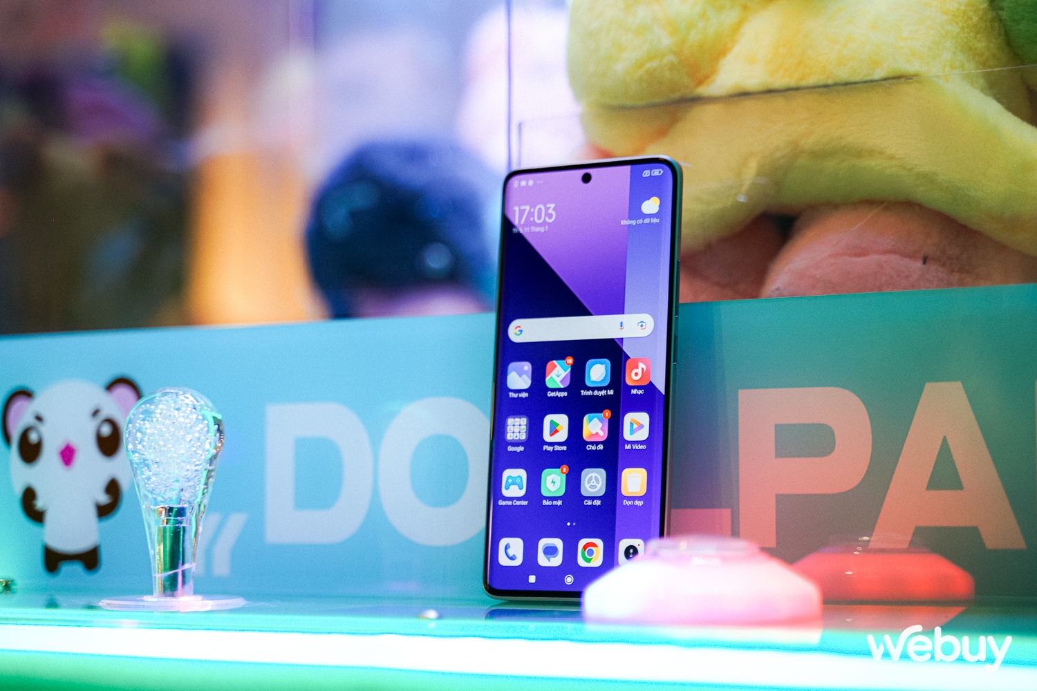 Trên tay Xiaomi Redmi Note 13, 13 Pro và 13 Pro + 5G mới: 3 “cực phẩm” giá tốt chiếm trọn phân khúc phổ thông và trung cấp- Ảnh 17. Trên tay Xiaomi Redmi Note 13, 13 Pro và 13 Pro + 5G mới: 3 “cực phẩm” giá tốt chiếm trọn phân khúc phổ thông và trung cấp- Ảnh 17.