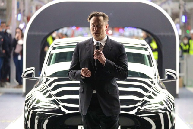 WSJ: Elon Musk bị nghi sử dụng ma túy, hội đồng quản trị 6 công ty từ Tesla tới SpaceX hoang mang, nhà đầu tư sợ hãi- Ảnh 2. WSJ: Elon Musk bị nghi sử dụng ma túy, hội đồng quản trị 6 công ty từ Tesla tới SpaceX hoang mang, nhà đầu tư sợ hãi- Ảnh 2.