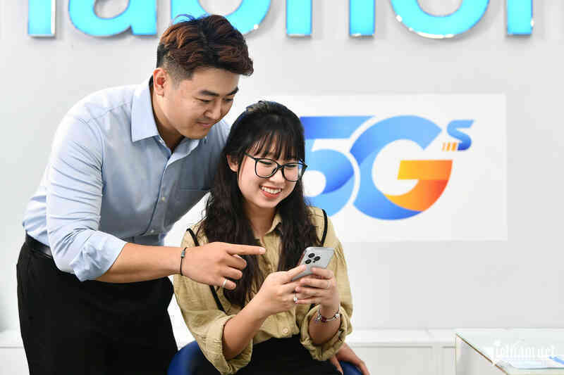 Khách hàng sắp được trải nghiệm sóng VinaPhone 5G miễn phí