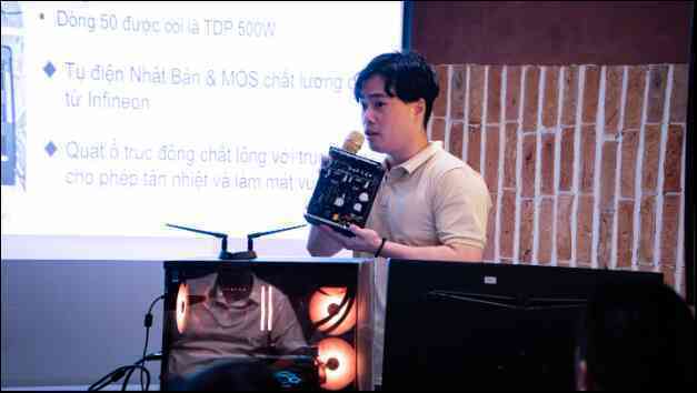 Workshop AI for Reality Use: Super Flower đón đầu xu hướng công nghệ- Ảnh 4. Workshop AI for Reality Use: Super Flower đón đầu xu hướng công nghệ- Ảnh 4.