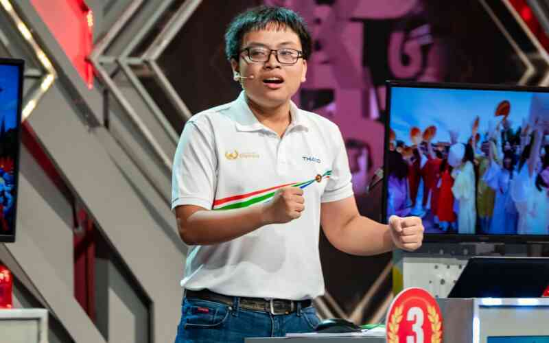 Vì sao lại tranh cãi về màn bấm chuông giành chiến thắng của Quán quân Olympia 2024 Phú Đức?- Ảnh 3. Vì sao lại tranh cãi về màn bấm chuông giành chiến thắng của Quán quân Olympia 2024 Phú Đức?- Ảnh 3.