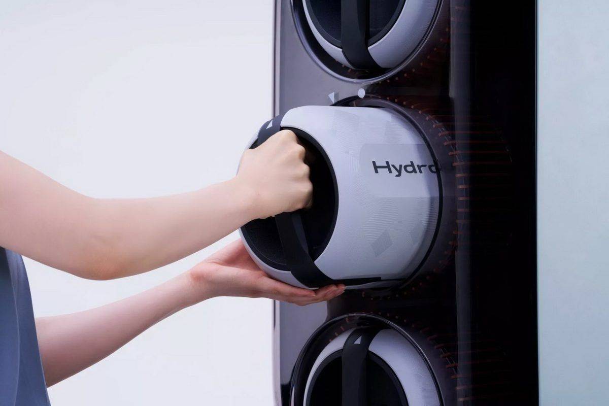 Bước ngoặt mới cho xe hydro: Toyota ra mắt hộp nhiên liệu 'thay pin' thần tốc