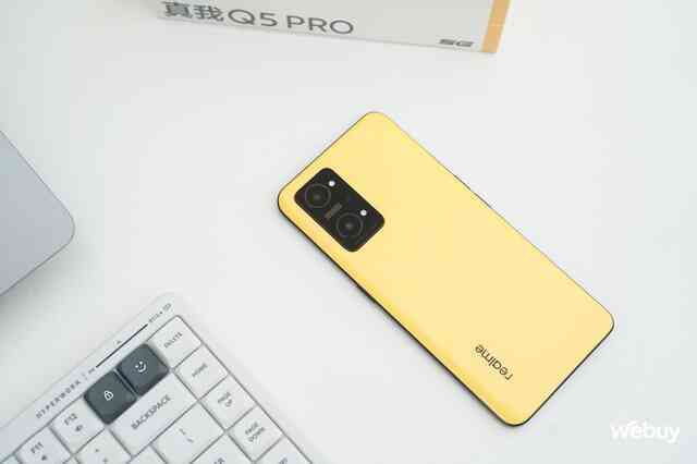 Điện thoại này giá 4,9 triệu có màn hình AMOLED 120Hz, chip "đầu 8" chơi game cực ngon, pin 5.000mAh kèm sạc nhanh 80W- Ảnh 21. Điện thoại này giá 4,9 triệu có màn hình AMOLED 120Hz, chip "đầu 8" chơi game cực ngon, pin 5.000mAh kèm sạc nhanh 80W- Ảnh 21.