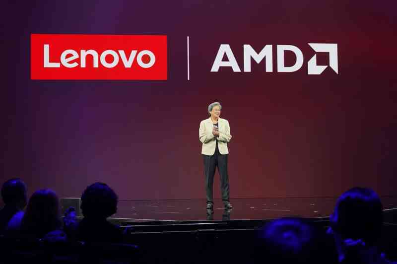 Cảm nhận được mối đe dọa từ Qualcomm, 2 đại kình địch Intel, AMD bắt tay thành lập liên minh chip x86- Ảnh 2. Cảm nhận được mối đe dọa từ Qualcomm, 2 đại kình địch Intel, AMD bắt tay thành lập liên minh chip x86- Ảnh 2.