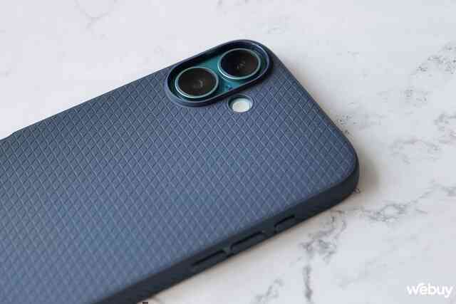 Loạt ốp lưng cao cấp dành cho iPhone 16 đáng mua: Thương hiệu nổi tiếng, thiết kế đẹp, cực bền bỉ mà giá lại rẻ hơn hàng "chính chủ" Apple- Ảnh 16. Loạt ốp lưng cao cấp dành cho iPhone 16 đáng mua: Thương hiệu nổi tiếng, thiết kế đẹp, cực bền bỉ mà giá lại rẻ hơn hàng "chính chủ" Apple- Ảnh 16.