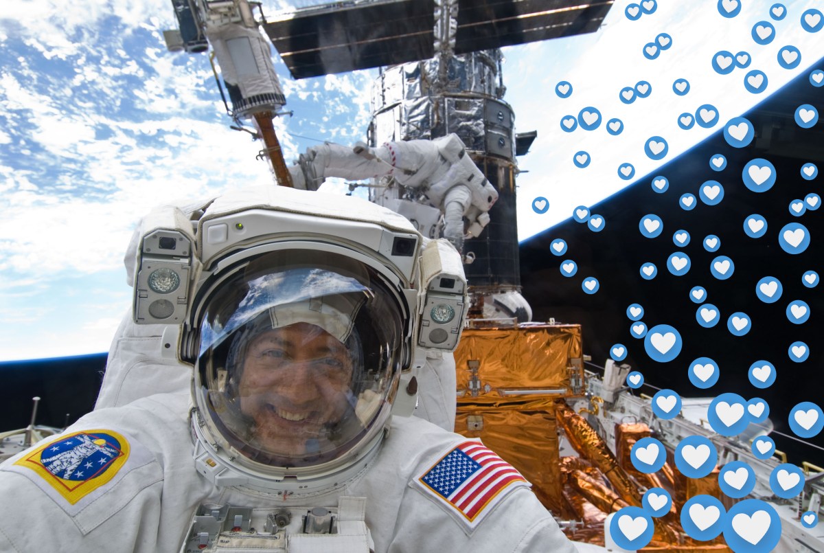 NASA cấm phi hành gia dùng TikTok, huấn luyện cả việc đăng bài trên mạng xã hội sao cho "ngầu"