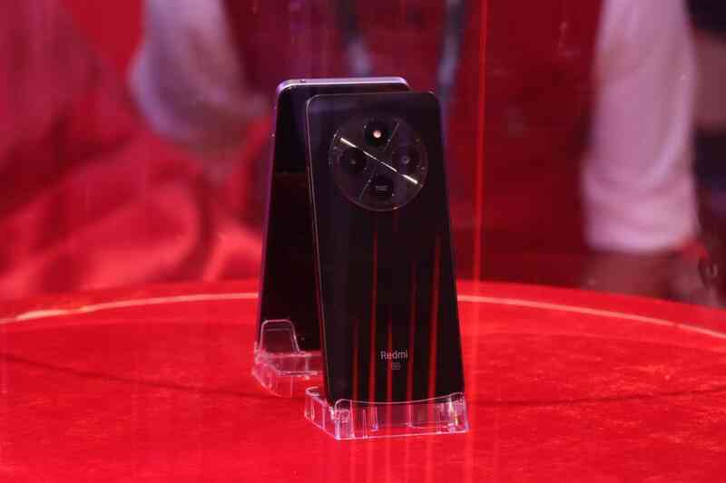 Việt Nam vừa triển khai 5G, Xiaomi lập tức công bố smartphone hỗ trợ 5G với mức giá "rẻ giật mình"