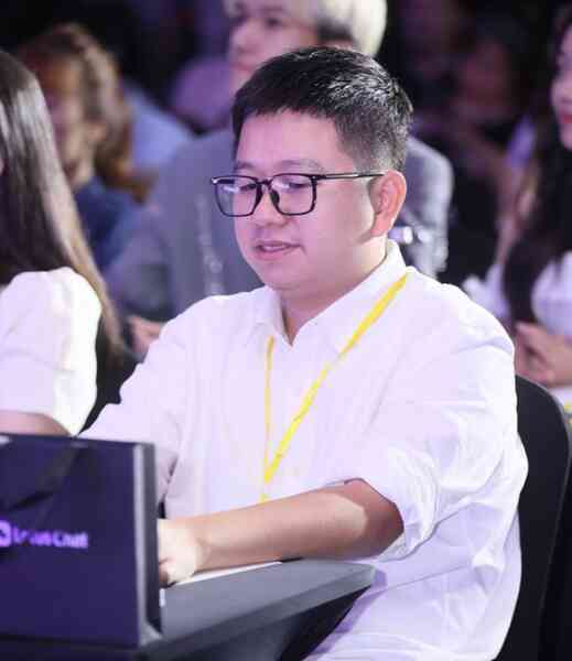Nhà sáng lập SChannel nói gì về ứng dụng Lotus Chat phát triển bởi người Việt?- Ảnh 2. Nhà sáng lập SChannel nói gì về ứng dụng Lotus Chat phát triển bởi người Việt?- Ảnh 2.
