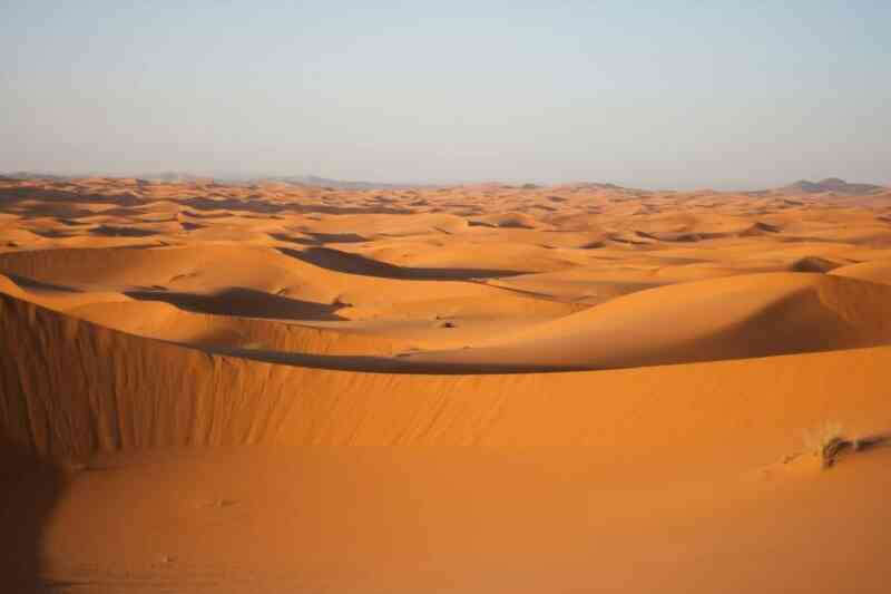 Lượng mưa lịch sử gây lũ lụt tại sa mạc Sahara: Hiện tượng vô cùng hiếm gặp này liệu có phải 'dấu hiệu' của thảm họa?- Ảnh 3. Lượng mưa lịch sử gây lũ lụt tại sa mạc Sahara: Hiện tượng vô cùng hiếm gặp này liệu có phải 'dấu hiệu' của thảm họa?- Ảnh 3.