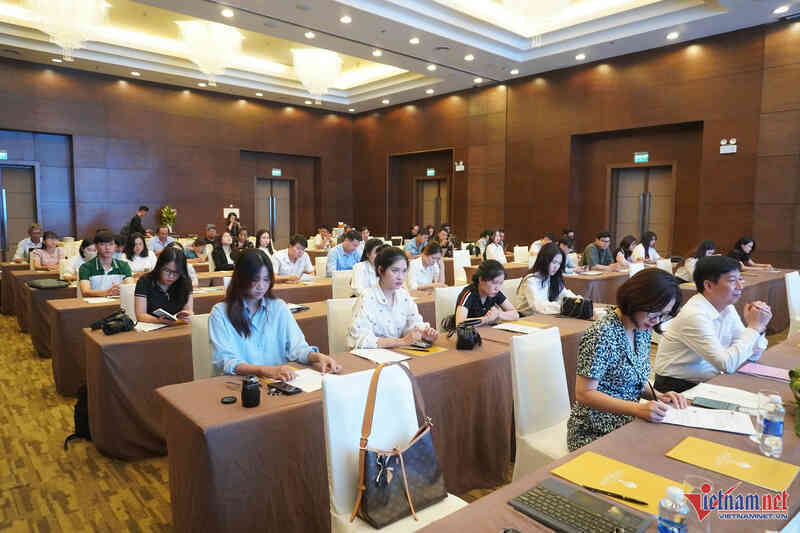 Bộ TT&TT tập huấn, phổ biến chính sách pháp luật về chủ quyền biển đảo