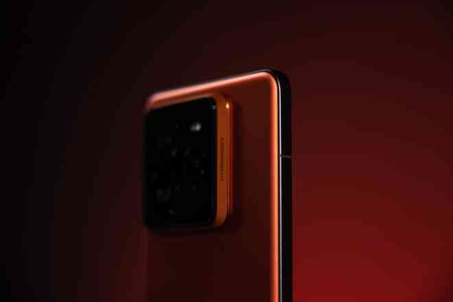 Cận cảnh điện thoại "Sao Hỏa": Mặt lưng cực đẹp, chạy chip Snapdragon 8 Elite mạnh nhất thế giới, sẽ là đối thủ "đáng gờm" của Xiaomi 15- Ảnh 16. Cận cảnh điện thoại "Sao Hỏa": Mặt lưng cực đẹp, chạy chip Snapdragon 8 Elite mạnh nhất thế giới, sẽ là đối thủ "đáng gờm" của Xiaomi 15- Ảnh 16.