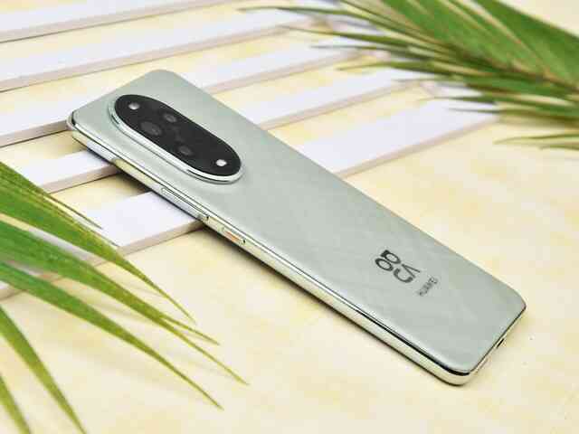 Cận cảnh smartphone tầm trung mới của Huawei: Giá hơn 13 triệu nhưng hiệu năng thua điện thoại 5 triệu- Ảnh 6. Cận cảnh smartphone tầm trung mới của Huawei: Giá hơn 13 triệu nhưng hiệu năng thua điện thoại 5 triệu- Ảnh 6.