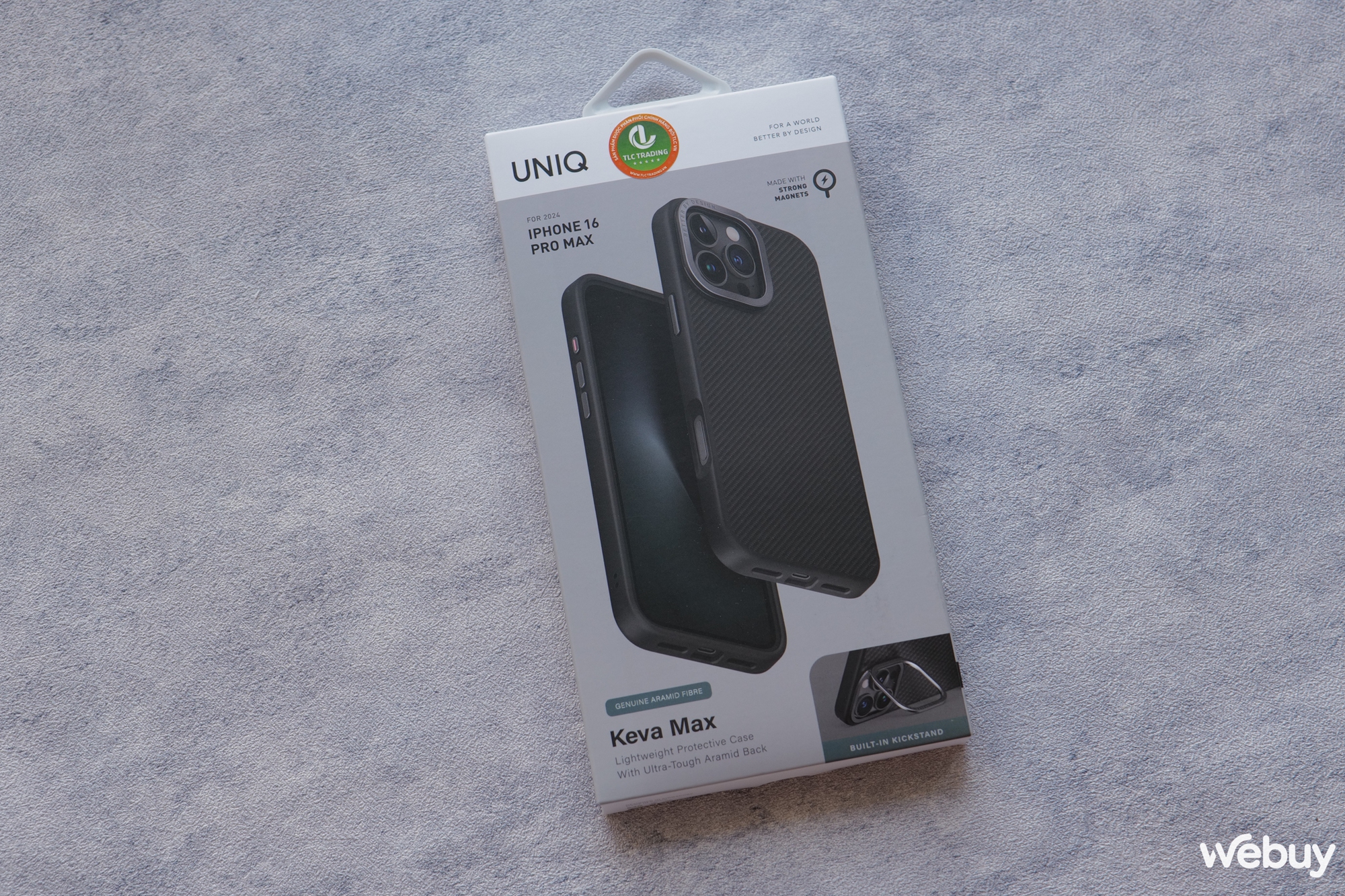 Ốp lưng iPhone 16 Pro Max cho người 'lowkey' thích sự bền bỉ