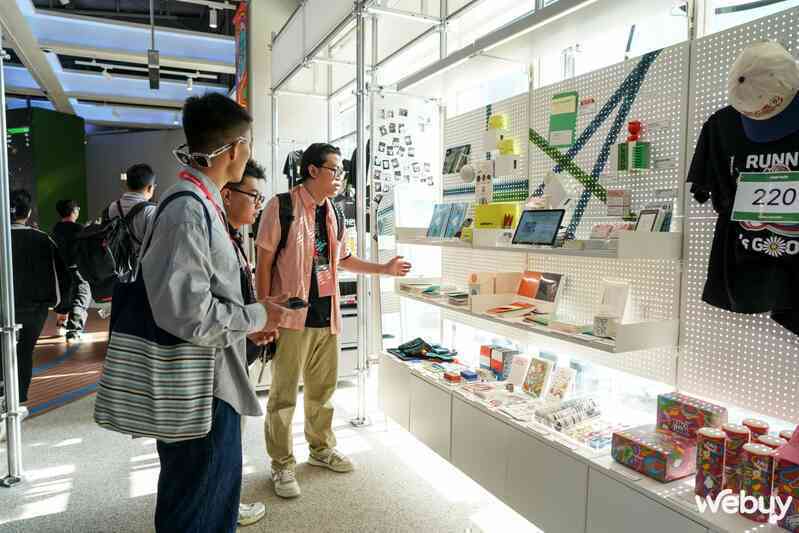 Khám phá tổ hợp LG GROUND220, toạ độ check-in ngay giữa lòng Seoul của giới trẻ Hàn Quốc: Sống khỏe và hiện đại là như thế này!- Ảnh 12. Khám phá tổ hợp LG GROUND220, toạ độ check-in ngay giữa lòng Seoul của giới trẻ Hàn Quốc: Sống khỏe và hiện đại là như thế này!- Ảnh 12.
