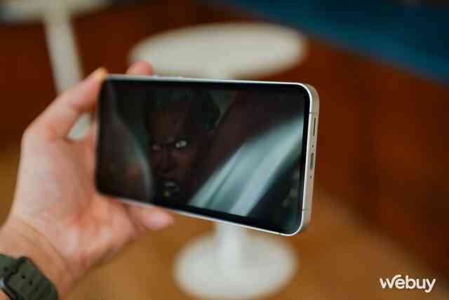 1 tháng dùng Galaxy S24 FE: Chụp đẹp hơn, game “ngon” hơn, thêm AI nhưng còn 1 điểm duy nhất có thể khiến Samfan “lấn cấn”- Ảnh 23. 1 tháng dùng Galaxy S24 FE: Chụp đẹp hơn, game “ngon” hơn, thêm AI nhưng còn 1 điểm duy nhất có thể khiến Samfan “lấn cấn”- Ảnh 23.