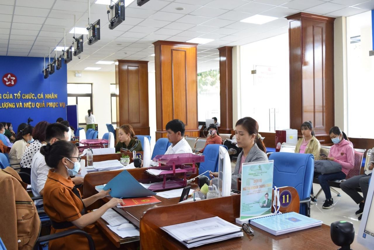 Kon Tum từng bước quản lý hành chính đất đai trên không gian số