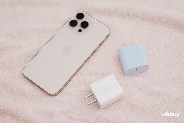 Xem top sạc nhanh bán chạy nhất trên Shopee và cái kết: Hàng chục sản phẩm có cùng điểm chung nhưng chỉ duy nhất củ sạc này được chúng tôi đánh giá cao- Ảnh 15. Xem top sạc nhanh bán chạy nhất trên Shopee và cái kết: Hàng chục sản phẩm có cùng điểm chung nhưng chỉ duy nhất củ sạc này được chúng tôi đánh giá cao- Ảnh 15.