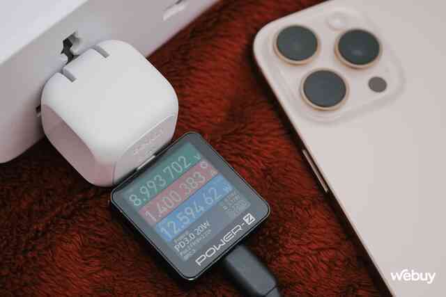 Củ sạc nhanh siêu bé cho người dùng iPhone: Made in Indonesia, nặng chỉ 38g, công suất 20W, giá 300.000 đồng- Ảnh 12. Củ sạc nhanh siêu bé cho người dùng iPhone: Made in Indonesia, nặng chỉ 38g, công suất 20W, giá 300.000 đồng- Ảnh 12.