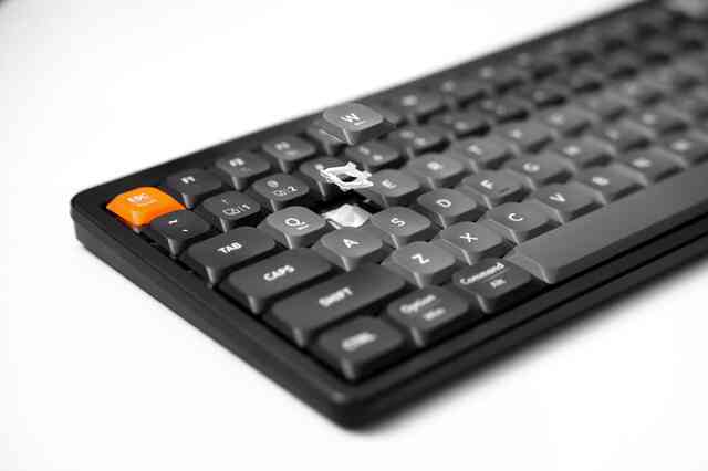 HyperWork ra mắt bàn phím siêu yên tĩnh SilentKey phiên bản 75%, chuột Silentium Mini có thêm 2 màu mới cực đẹp- Ảnh 4. HyperWork ra mắt bàn phím siêu yên tĩnh SilentKey phiên bản 75%, chuột Silentium Mini có thêm 2 màu mới cực đẹp- Ảnh 4.