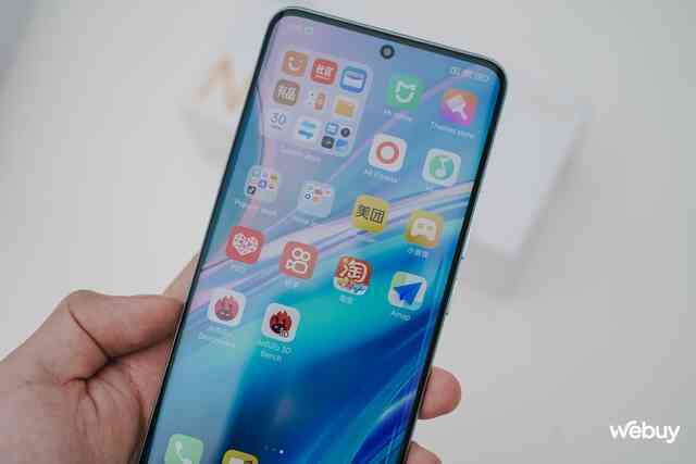 Trên tay Redmi Note 14 Pro+: Điện thoại Xiaomi giá hơn 7 triệu có thiết kế đẹp, camera 50MP, chip Snapdragon 7s Gen 3, pin khủng 6.200mAh- Ảnh 18. Trên tay Redmi Note 14 Pro+: Điện thoại Xiaomi giá hơn 7 triệu có thiết kế đẹp, camera 50MP, chip Snapdragon 7s Gen 3, pin khủng 6.200mAh- Ảnh 18.