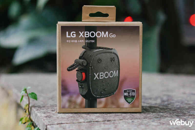 Đánh giá loa nhỏ gọn LG XBOOM Go XG2T: Không hoàn hảo nhưng dùng đúng mục đích sẽ rất 'vui vẻ'- Ảnh 2. Đánh giá loa nhỏ gọn LG XBOOM Go XG2T: Không hoàn hảo nhưng dùng đúng mục đích sẽ rất 'vui vẻ'- Ảnh 2.