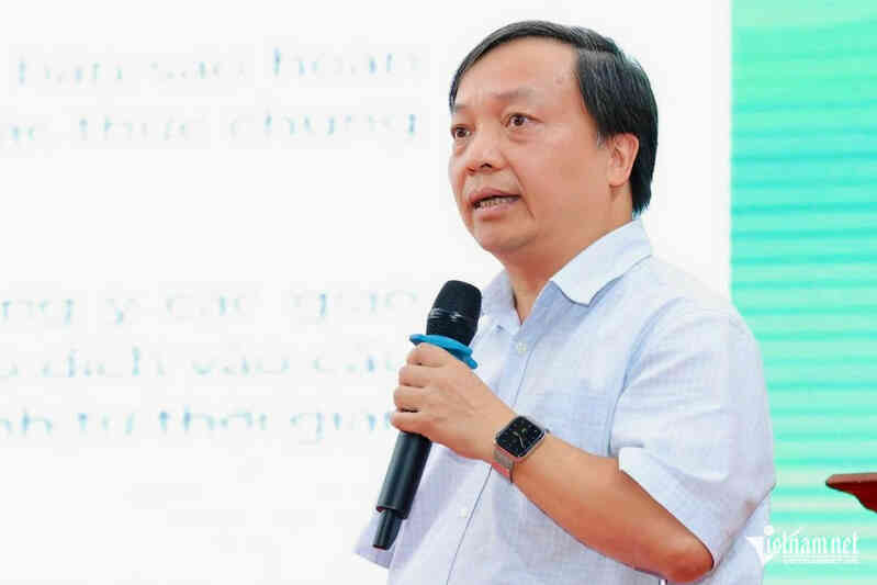 Muốn lương cao, người trẻ phải có kiến thức AI, Blockchain, lập trình