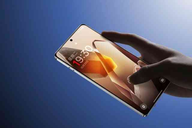 OnePlus 13 ra mắt: Snapdragon 8 Elite, màn hình siêu sáng, camera Hasselblad, pin 6.000mAh, giá ngang Xiaomi 15- Ảnh 2. OnePlus 13 ra mắt: Snapdragon 8 Elite, màn hình siêu sáng, camera Hasselblad, pin 6.000mAh, giá ngang Xiaomi 15- Ảnh 2.