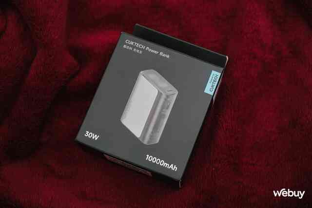 Trên tay pin dự phòng Xiaomi "quốc dân": Thiết kế siêu nhỏ gọn, nhiều màu sắc, dung lượng 10.000mAh 33W, giá sale chỉ hơn 300.000 đồng
