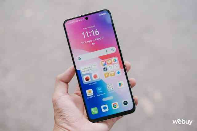 Trên tay smartphone chính hãng giá dưới 5 triệu đồng đáng mua: Camera 108MP, pin 6.000mAh mà lại còn được tặng cả vòng đeo tay thông minh- Ảnh 11. Trên tay smartphone chính hãng giá dưới 5 triệu đồng đáng mua: Camera 108MP, pin 6.000mAh mà lại còn được tặng cả vòng đeo tay thông minh- Ảnh 11.