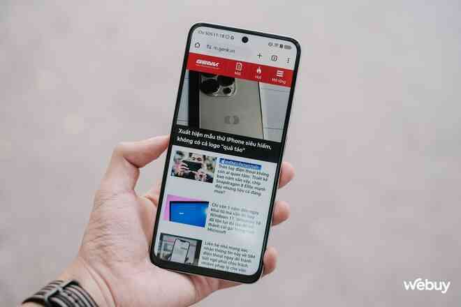 Trên tay smartphone chính hãng giá dưới 5 triệu đồng đáng mua: Camera 108MP, pin 6.000mAh mà lại còn được tặng cả vòng đeo tay thông minh- Ảnh 14. Trên tay smartphone chính hãng giá dưới 5 triệu đồng đáng mua: Camera 108MP, pin 6.000mAh mà lại còn được tặng cả vòng đeo tay thông minh- Ảnh 14.