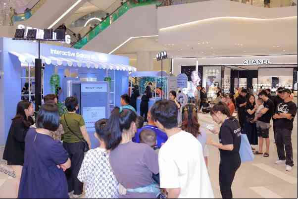 Giới trẻ Hà thành phát sốt với Interactive Galaxy AI Cafe, lý do là bởi tính năng này- Ảnh 4. Giới trẻ Hà thành phát sốt với Interactive Galaxy AI Cafe, lý do là bởi tính năng này- Ảnh 4.