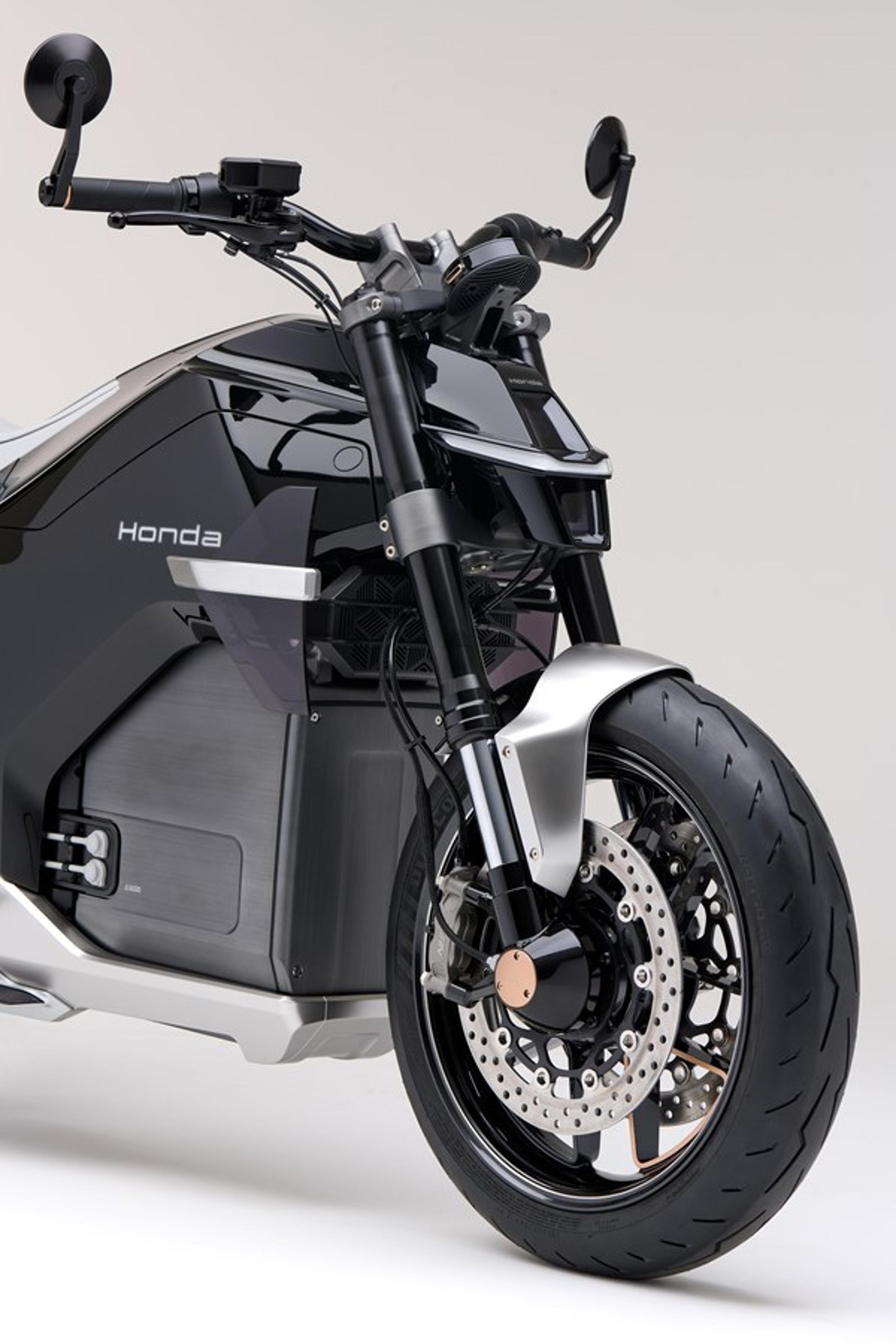 Honda chính thức bước vào cuộc đua xe máy điện hiệu suất cao với EV Fun Concept và EV Urban Concept- Ảnh 4. Honda chính thức bước vào cuộc đua xe máy điện hiệu suất cao với EV Fun Concept và EV Urban Concept- Ảnh 4.