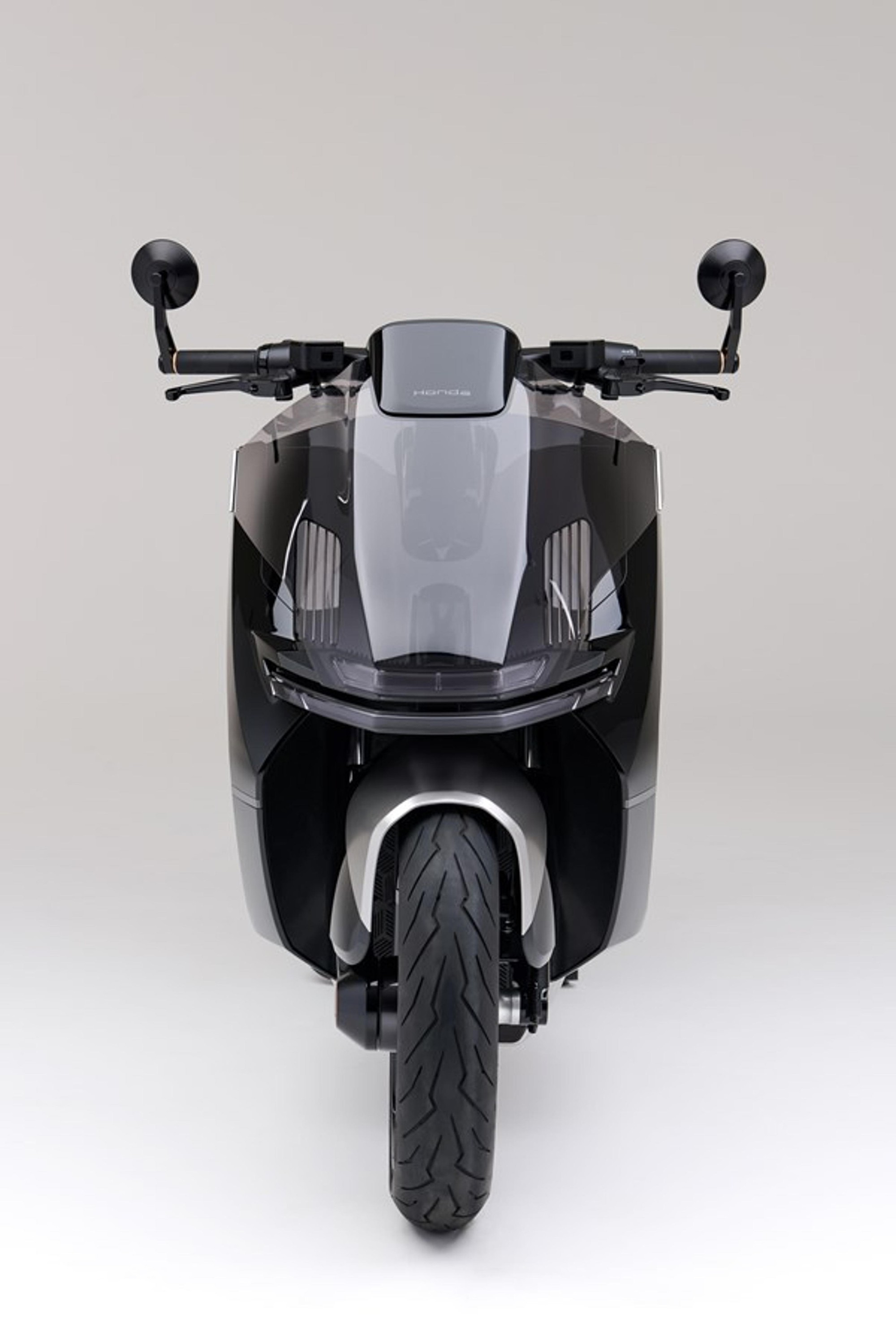 Honda chính thức bước vào cuộc đua xe máy điện hiệu suất cao với EV Fun Concept và EV Urban Concept- Ảnh 6. Honda chính thức bước vào cuộc đua xe máy điện hiệu suất cao với EV Fun Concept và EV Urban Concept- Ảnh 6.